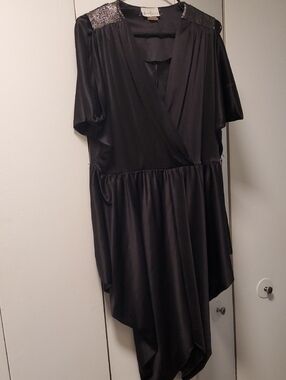 Jane Baar Vintage Women's Black Satiny Dress with Embellished Shoulders Size 12
